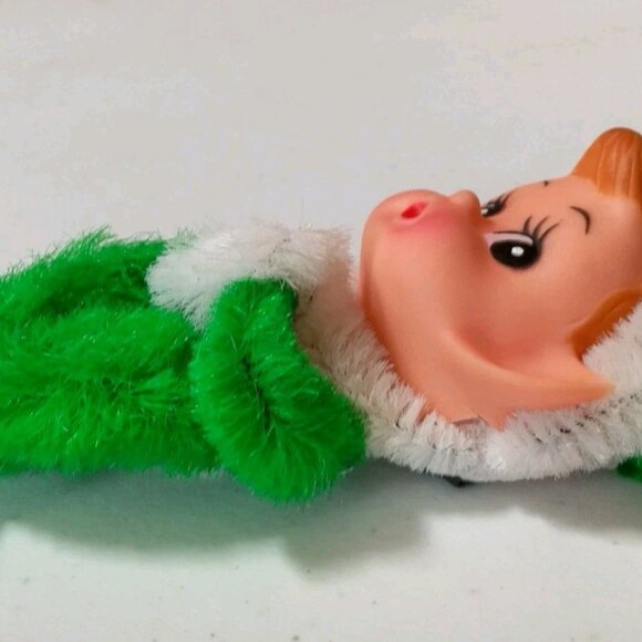 Vintage Handmade Pixie Elf Fridge Magnet Rubber Face Green Decor Kitschy - Picture 2 of 14